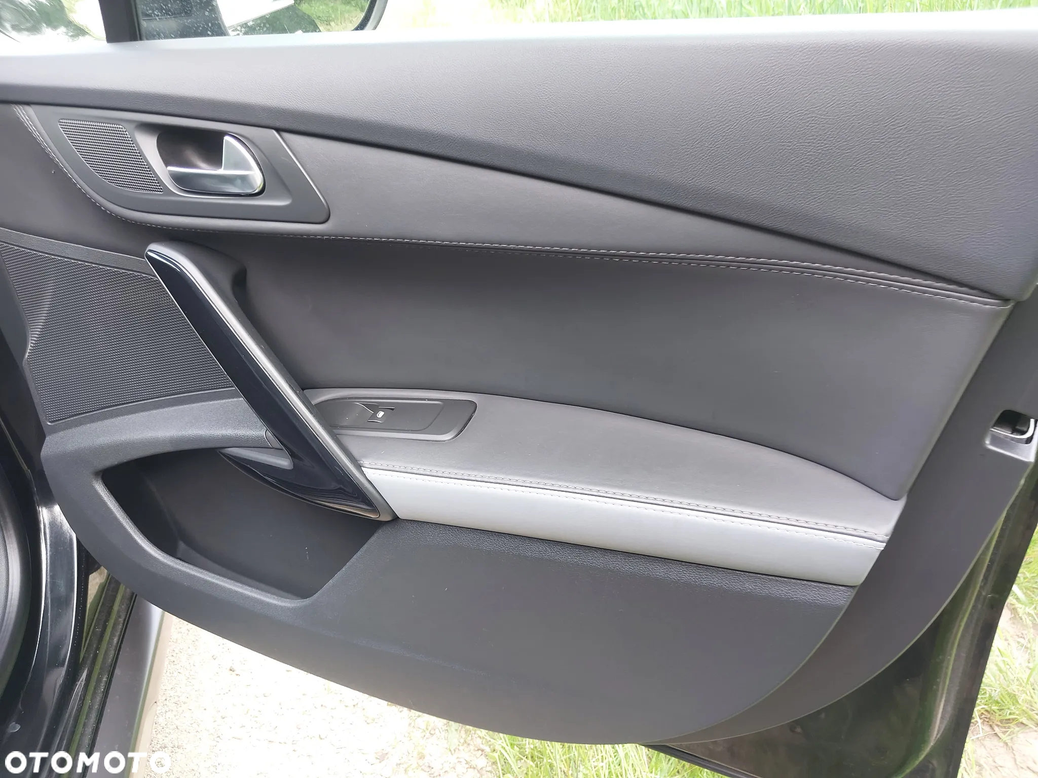 Peugeot 508 RXH 2.0 HDi HYbrid4 - 25