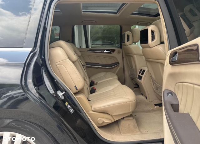 Mercedes-Benz GL 450 4Matic 7G-TRONIC - 8