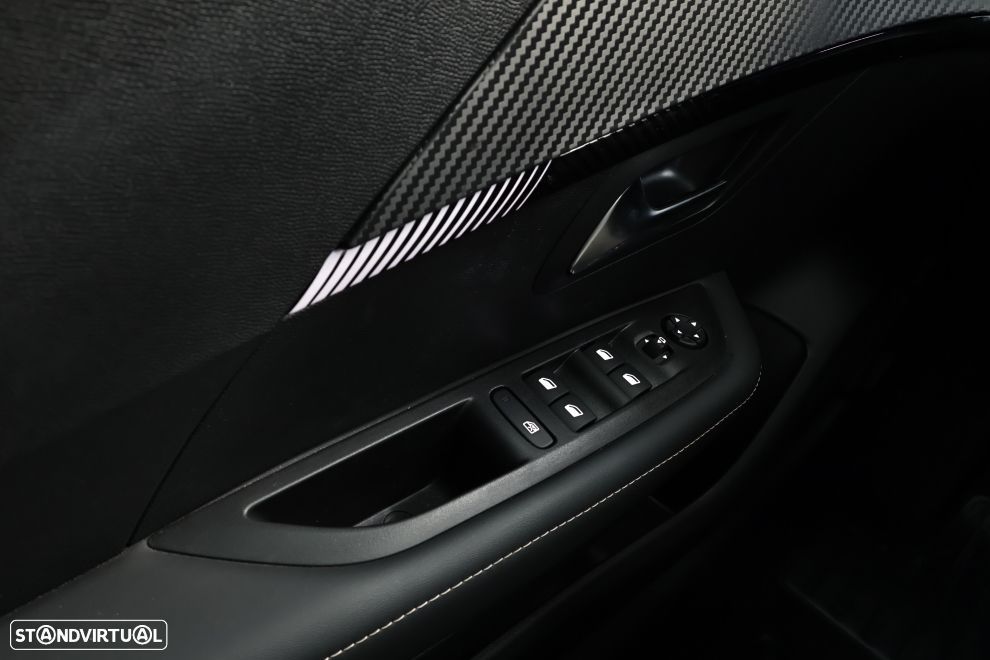 Peugeot 208 1.2 PureTech Allure - 16