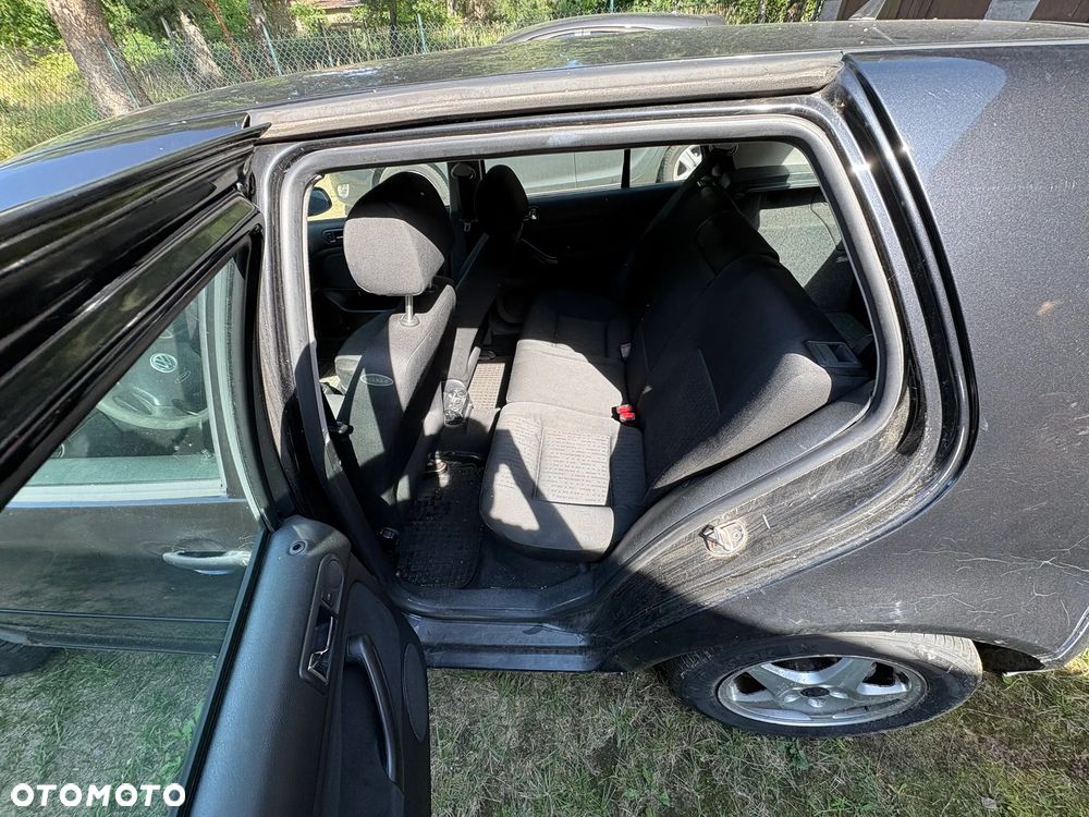 Volkswagen Golf 1.9 TDI Basis - 6