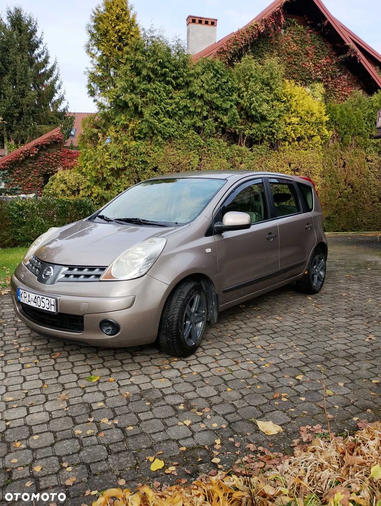 Nissan Note - 8