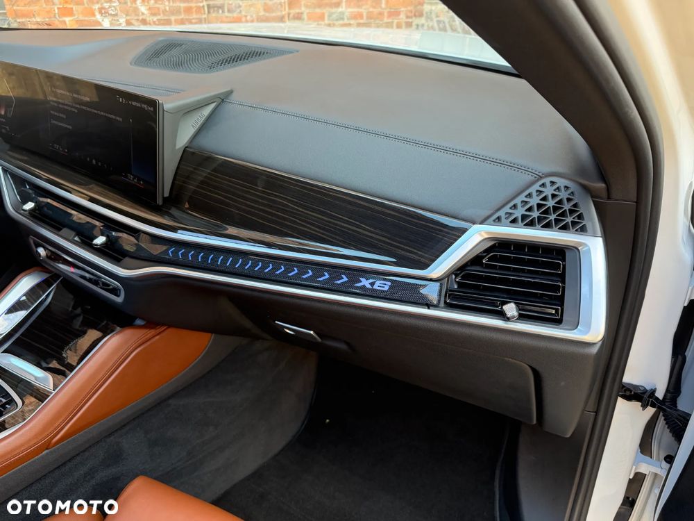 BMW X6 - 22