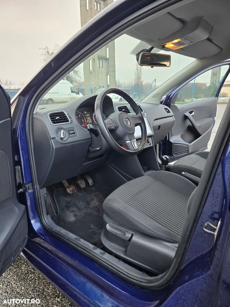 Volkswagen Polo 1.6 TDI DPF Highline BlueMotion Technology - 15