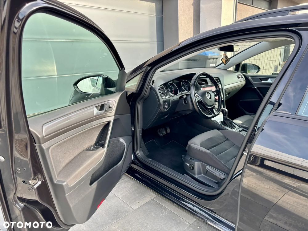 Volkswagen Golf 1.6 TDI SCR DSG Comfortline - 13