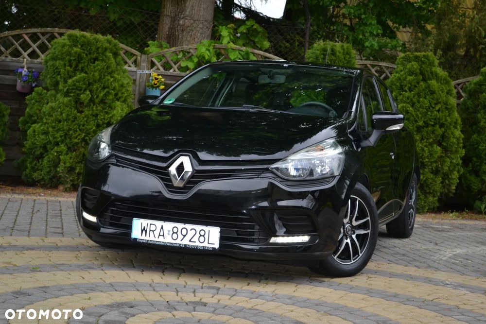 Renault Clio 1.2 16V 75 Limited - 2