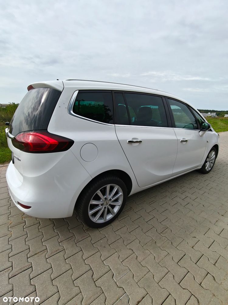 Opel Zafira - 4