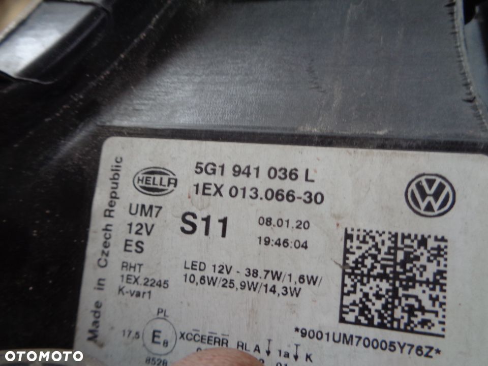 VW GOLF VII LIFT LAMPA PRAWY PRZÓD EUROPA - 4