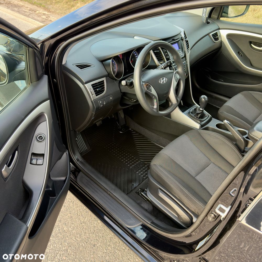 Hyundai i30 1.4 Fifa World Cup Edition - 8