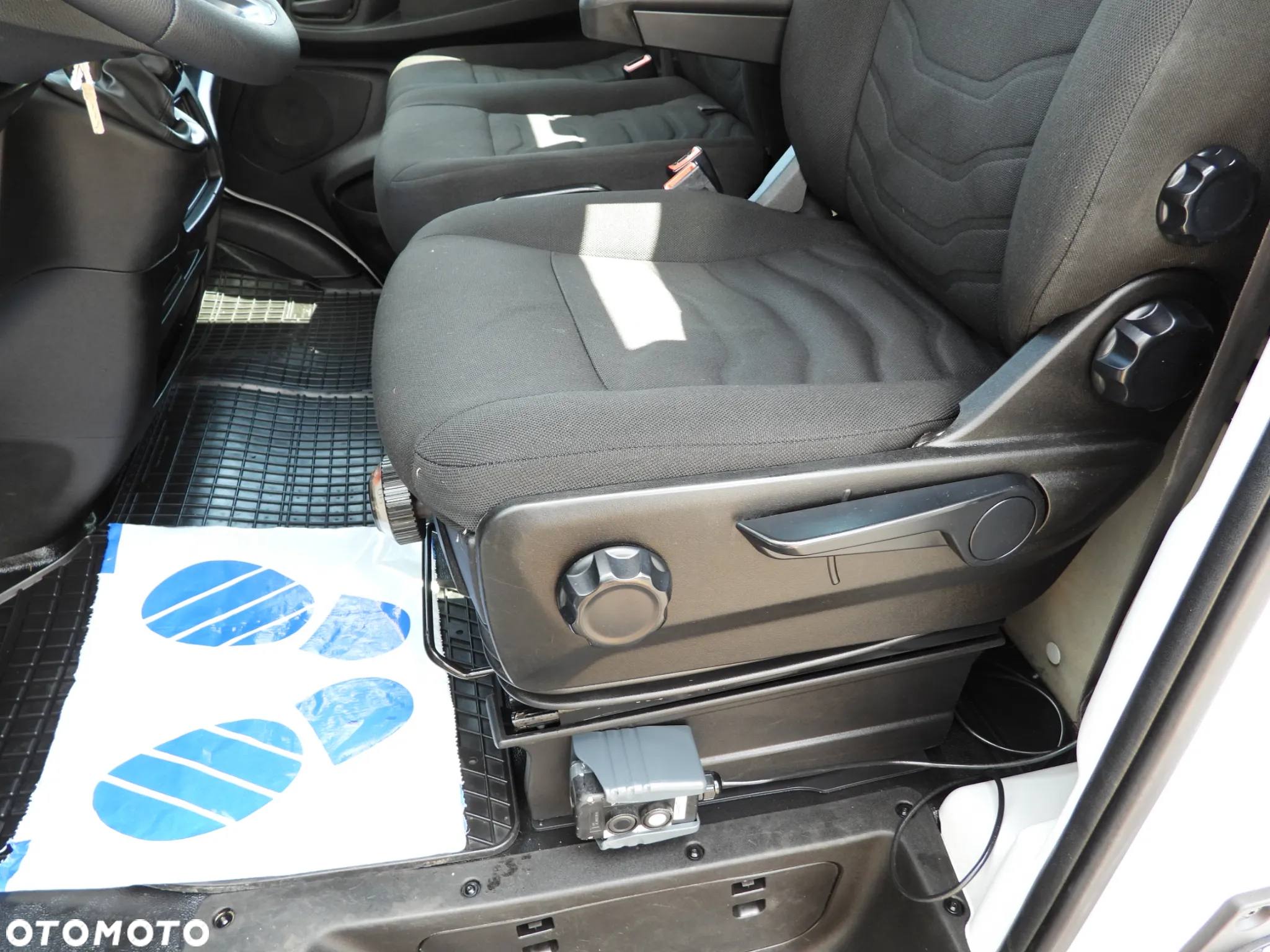 Iveco DAILY 35C15 WYWROTKA TEMPOMAT BLIŹNIACZE KOŁA KLIMATYZACJA 150KM [ 573517 ] - 27