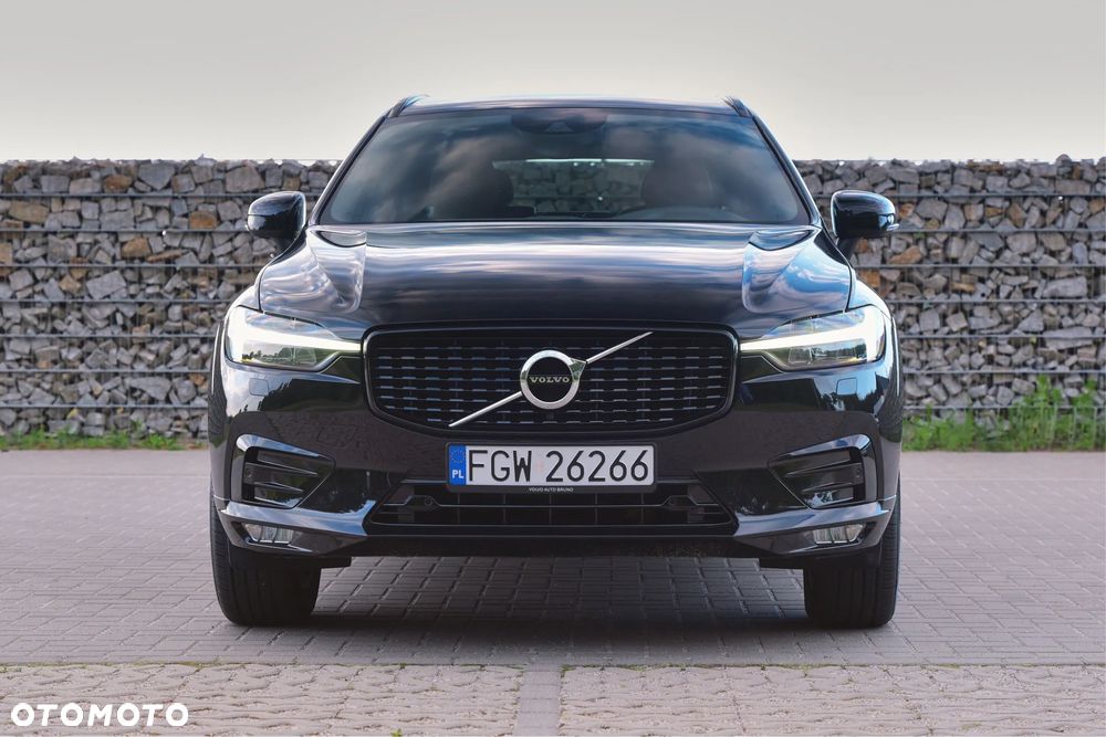 Volvo XC 60 B5 D AWD R-Design - 11