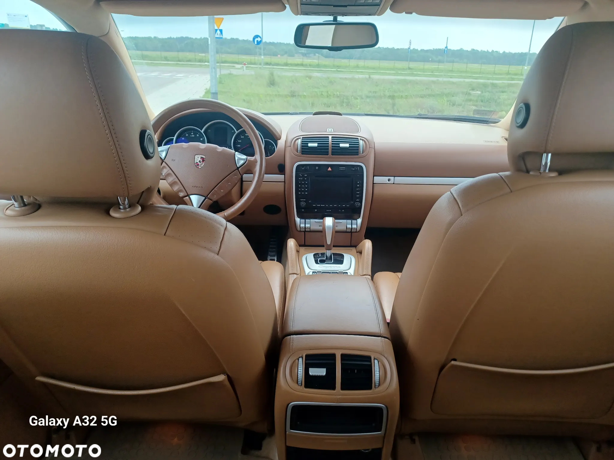 Porsche Cayenne - 7