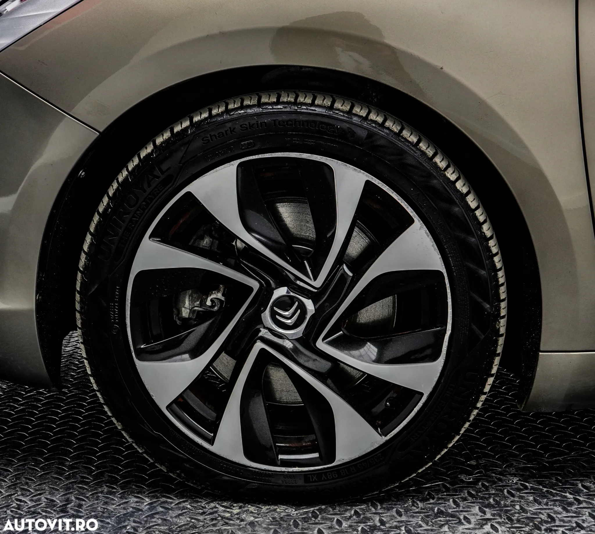 Citroën DS5 - 25