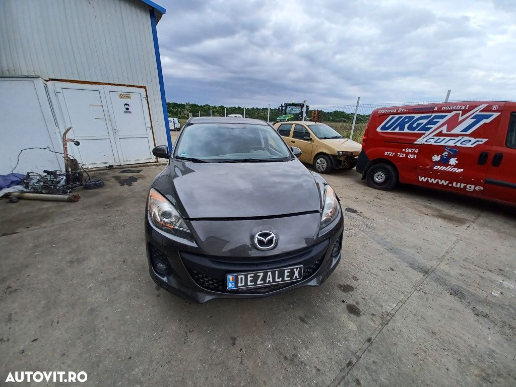 Dezmembrari Mazda 3 2.0 benzina.automat an 2011 - 1