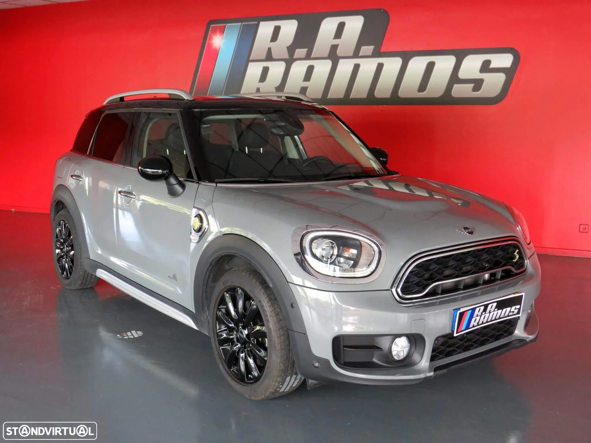 MINI Countryman Cooper SE ALL4 Auto - 4