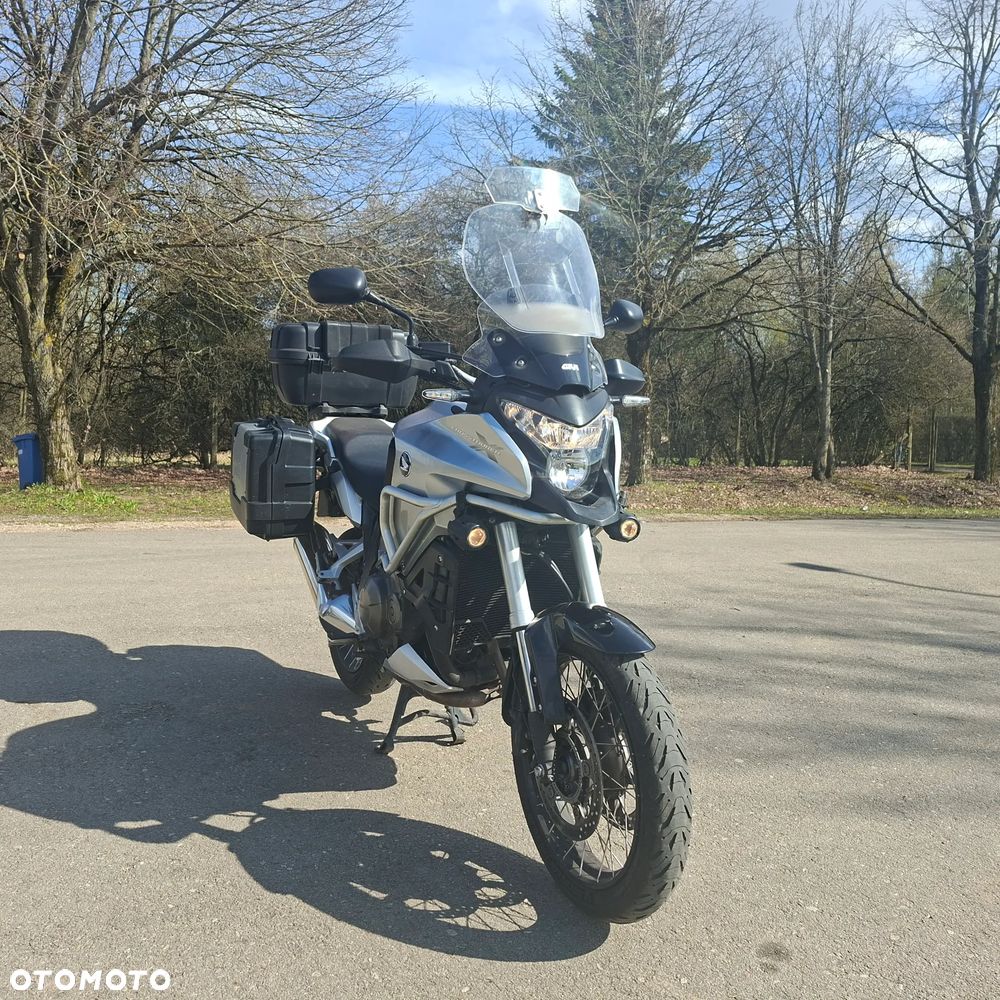 Honda VFR - 1
