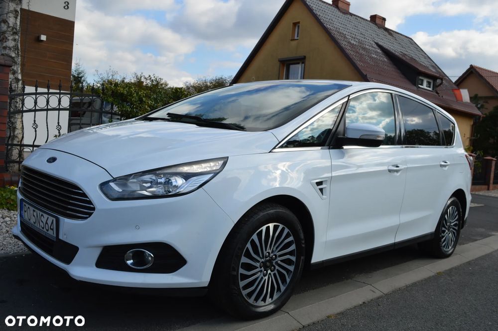 Ford S-Max - 9