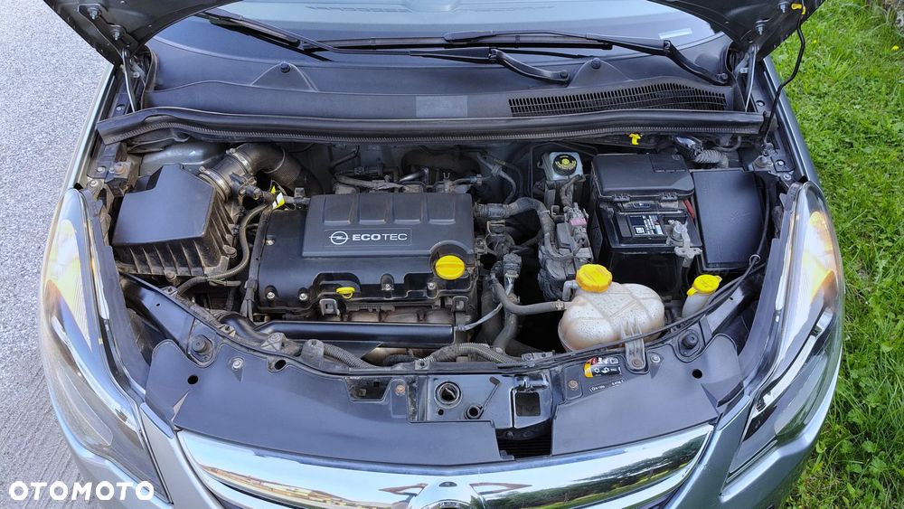 Opel Corsa 1.2 16V Enjoy - 10