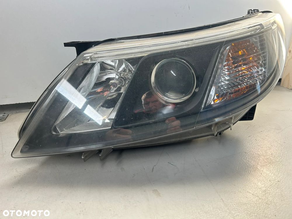 Saab 93 lampa lewa przednia Xenon Skrętny Europa 12842053 lift 2007-2012 - 4