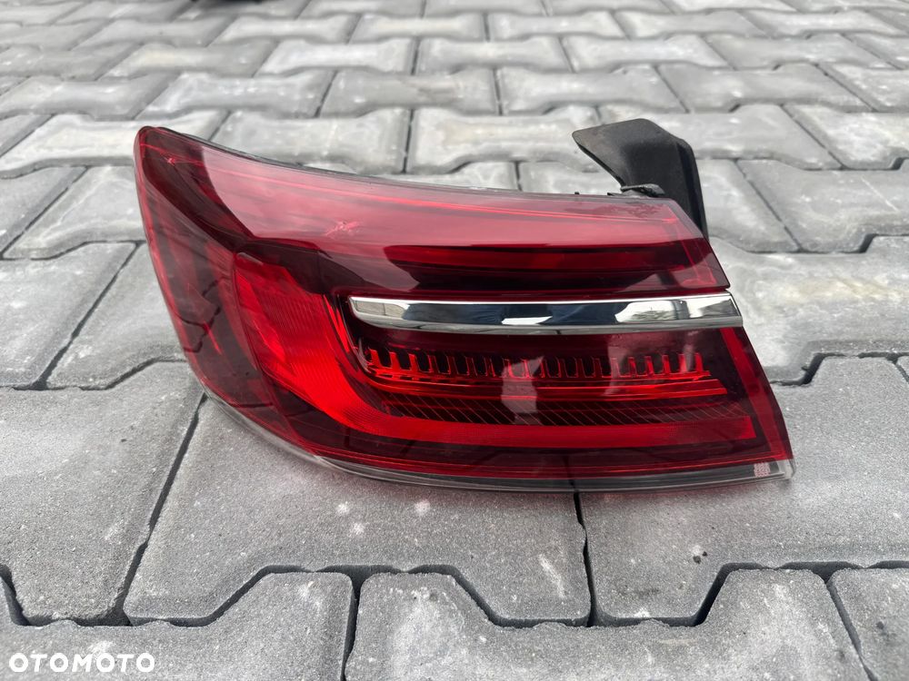 LAMPA TYŁ TYLNA LEWA RENAULT TALISMAN LIFT SEDAN - 1