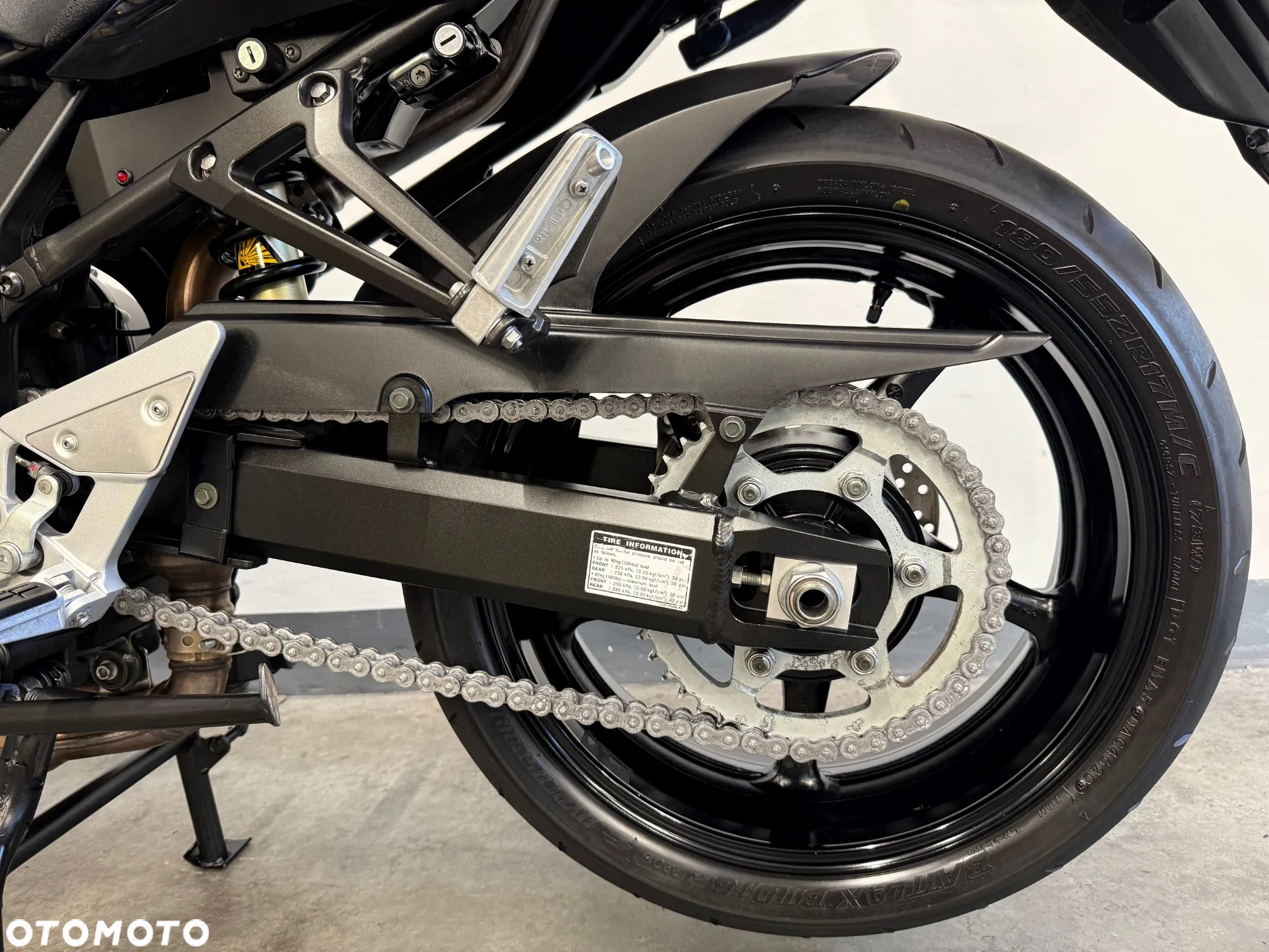 Yamaha FZ6 - 8