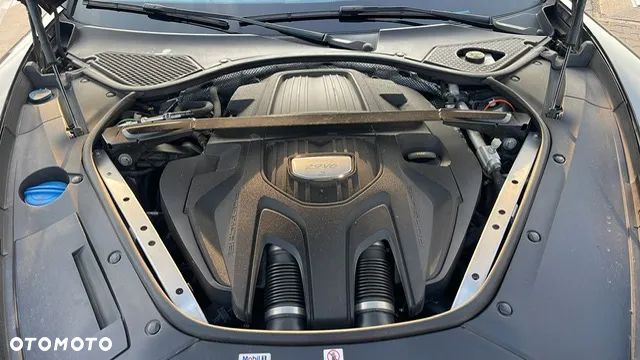 Porsche Panamera 4S Executive - 12