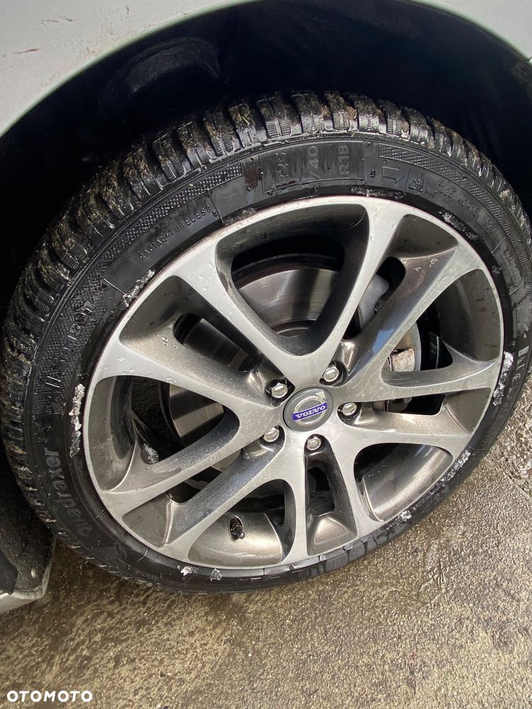 Volvo V40 D4 Drive-E R-Design Summum - 11