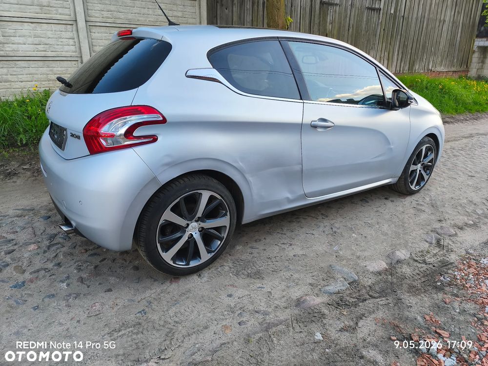Peugeot 208 120 VTI Allure - 4