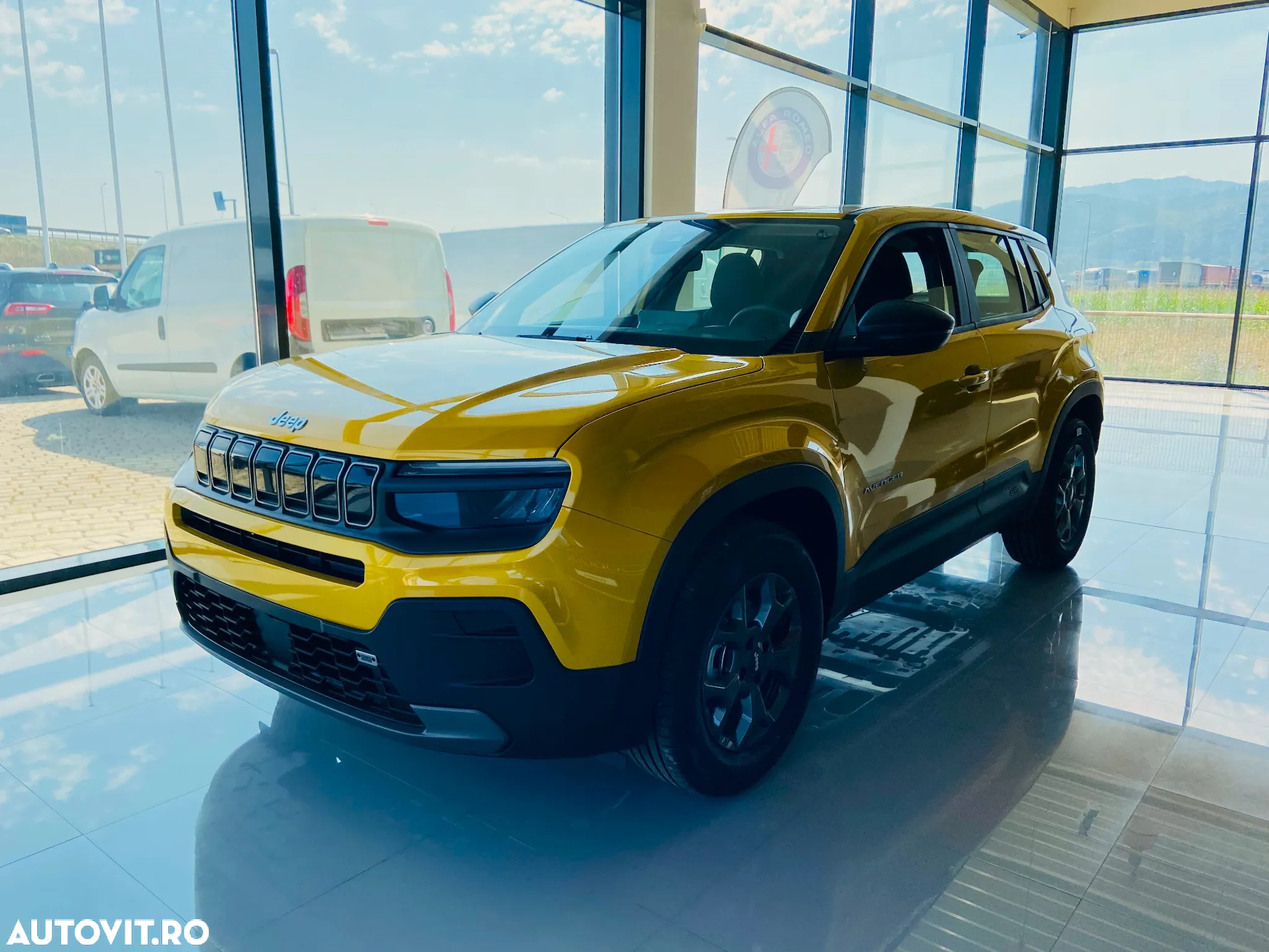 Jeep Avenger 1.2 MT6 Turbo Longitude - 3