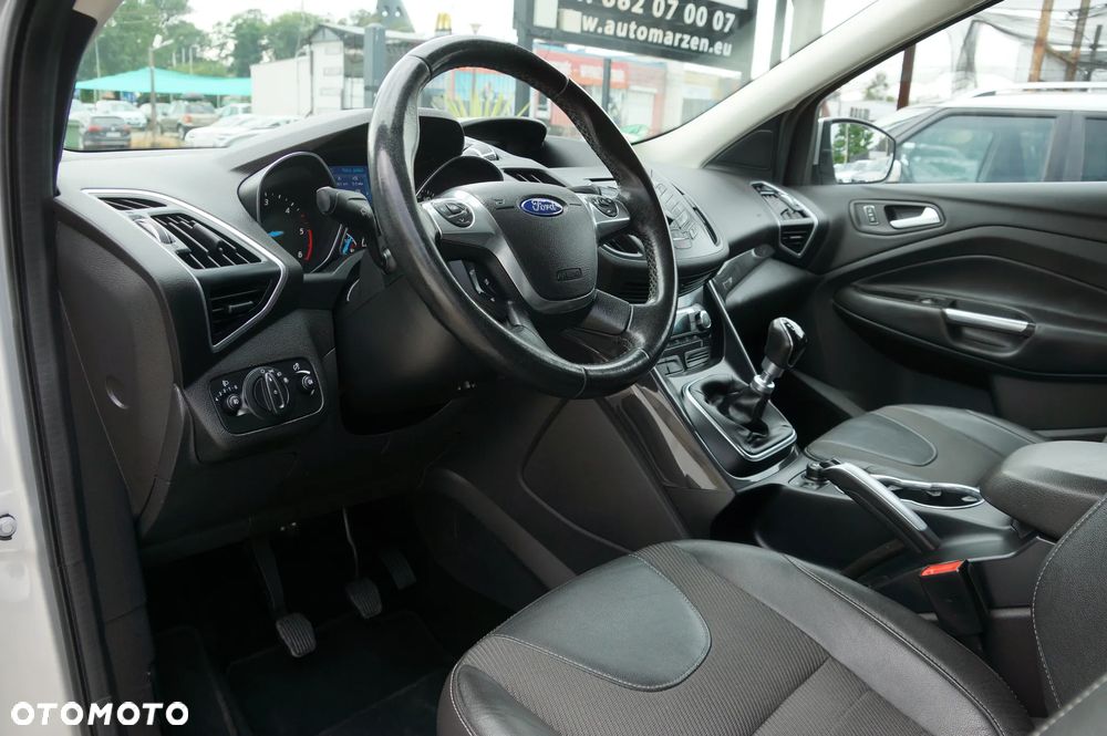 Ford Kuga 2.0 TDCi 4WD Titanium - 22