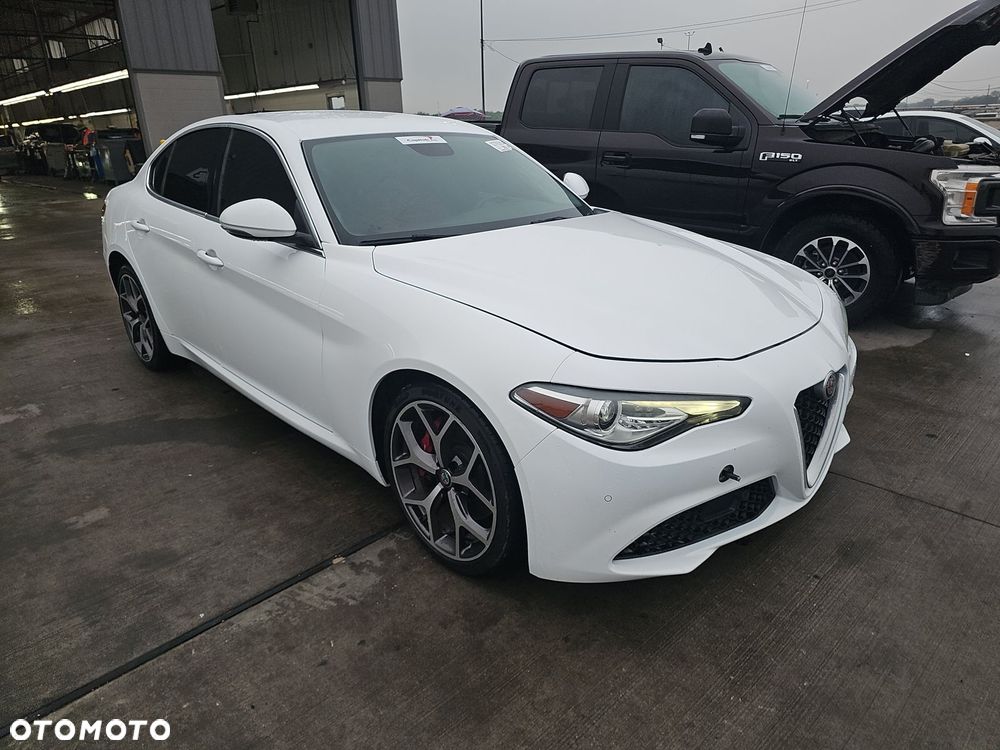 Alfa Romeo Giulia 2.0 Turbo TI Q4 - 1