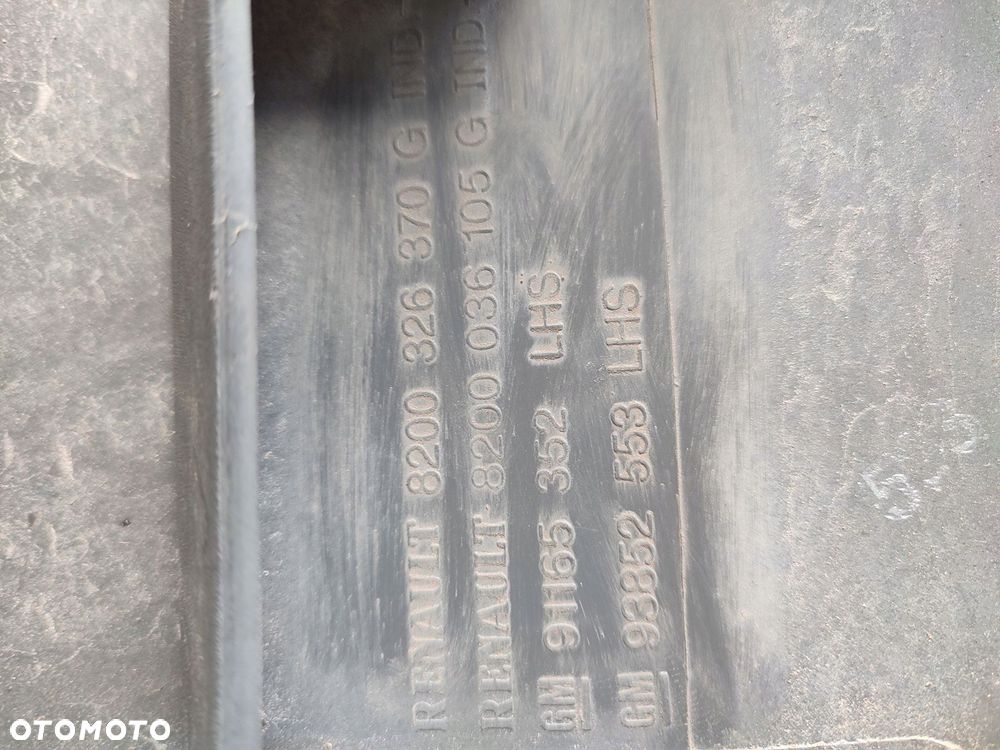 Lewa strona listwy boczne komplet Vivaro Trafic 07 - 5