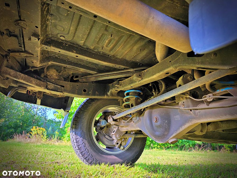 Toyota Land Cruiser - 15