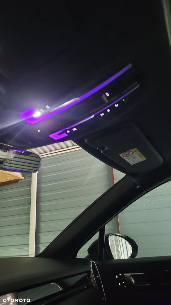 Porsche Cayenne Standard - 25