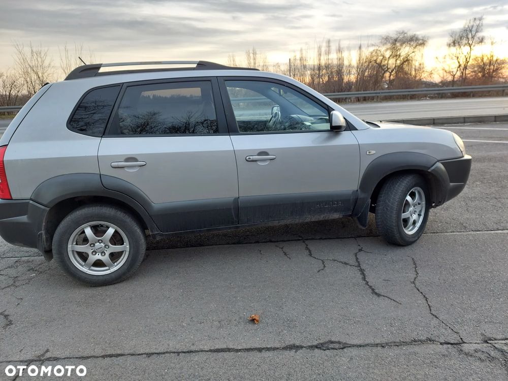 Hyundai Tucson 2.7 GLS 2WD - 5