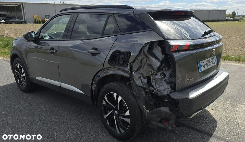 Peugeot 2008 - 23