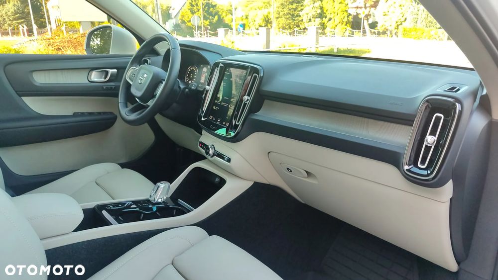 Volvo XC 40 T5 AWD Inscription - 35