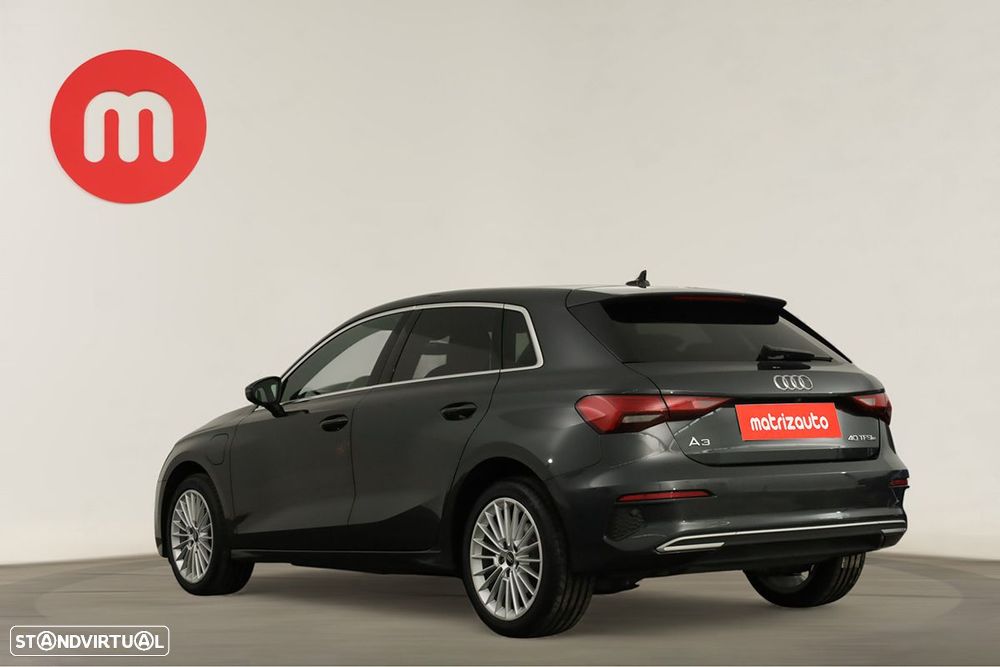 Audi A3 Sportback 40 TFSIe Advanced - 3