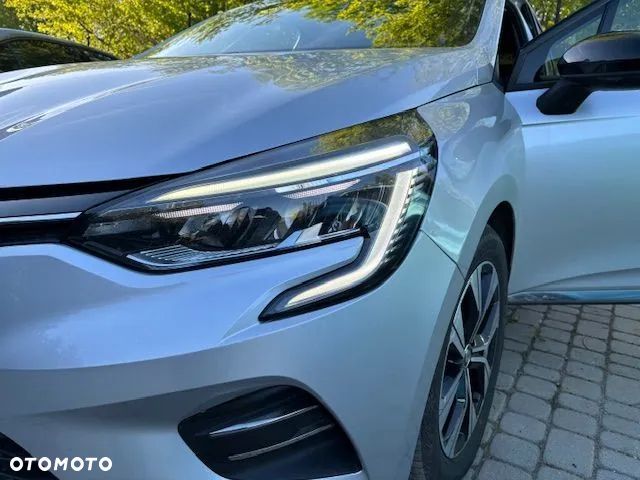 Renault Clio E-TECH Hybrid 140 EXPERIENCE - 10