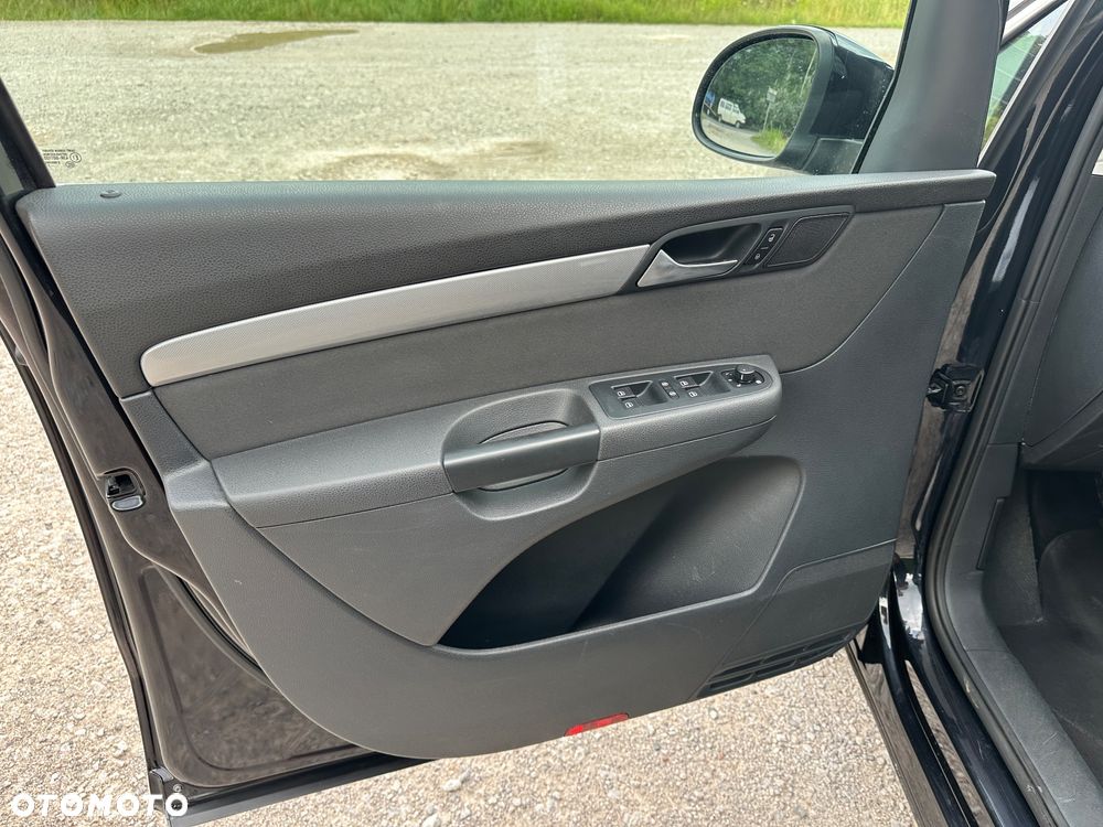 Volkswagen Sharan 2.0 TDI DPF Highline - 15