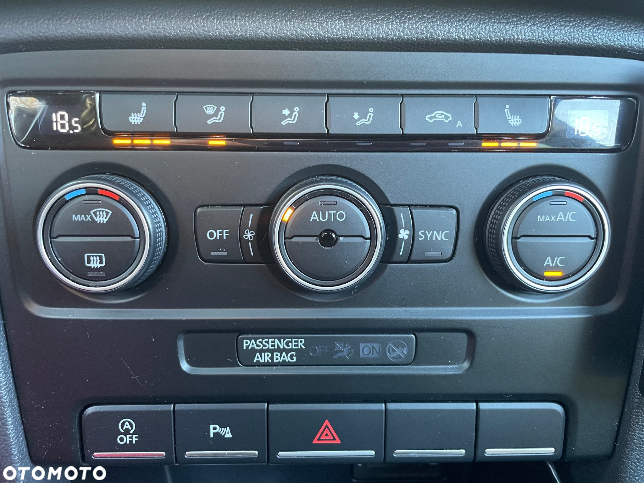 Volkswagen New Beetle - 20