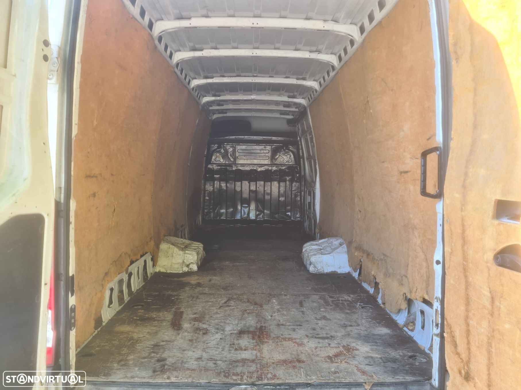 Iveco Daily 3.0 35C15D 3450 - 12