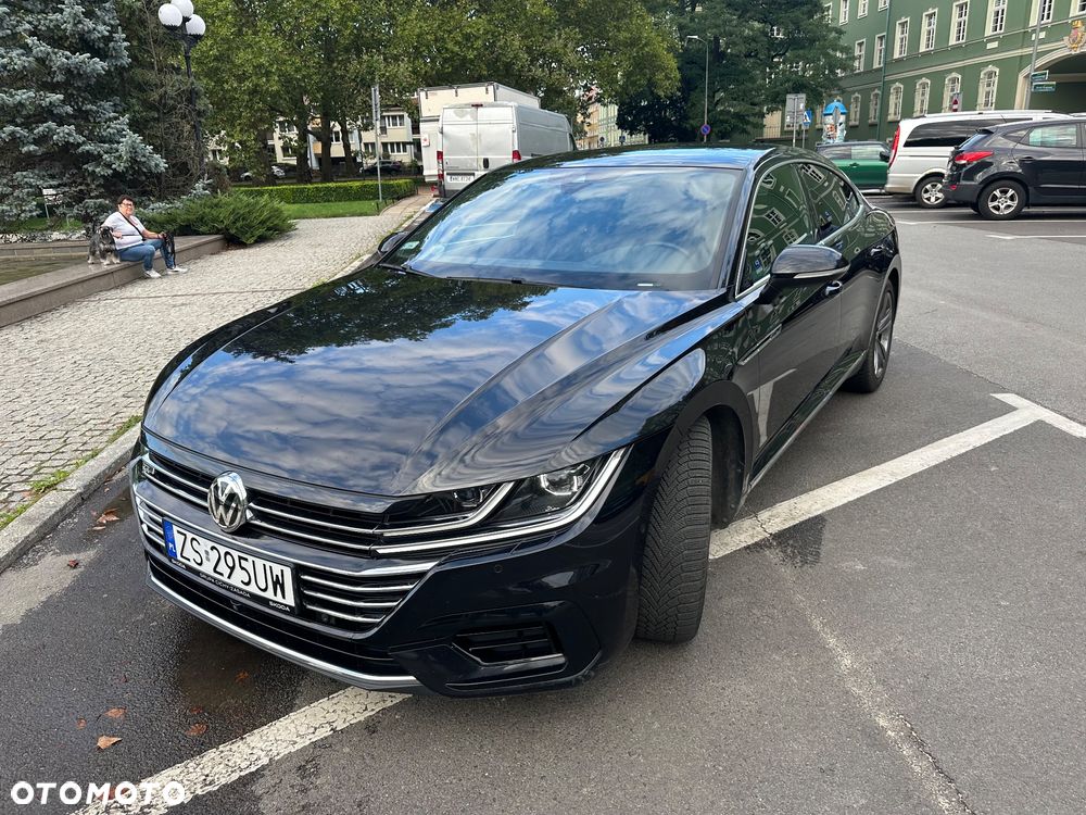 Volkswagen Arteon 2.0 TDI SCR R-Line DSG - 2
