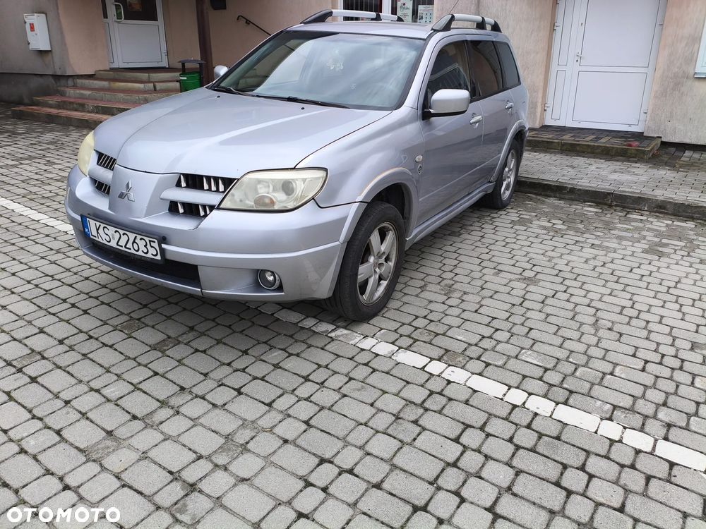 Mitsubishi Outlander 2.4 Dakar - 1