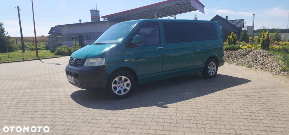 Volkswagen Caravelle - 4
