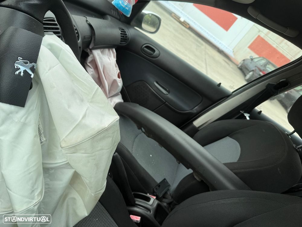 Peugeot 206 de 2003 para Peças - 5