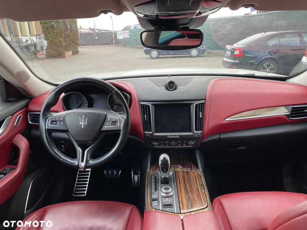 Maserati Levante Q4 - 25
