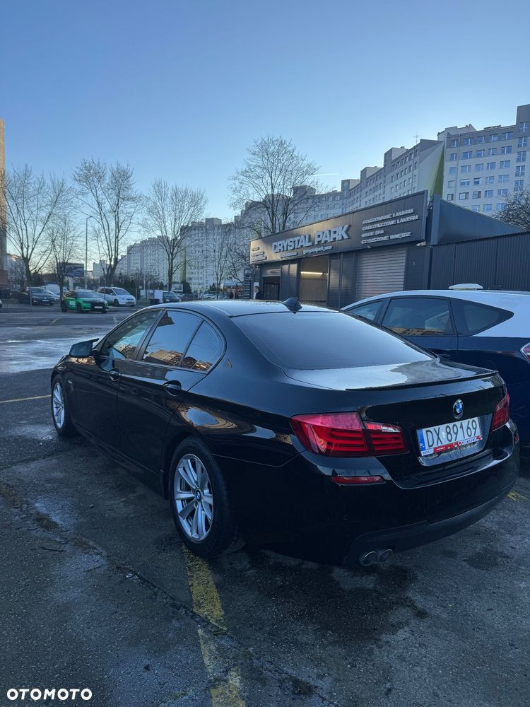 BMW Seria 5 520d - 7