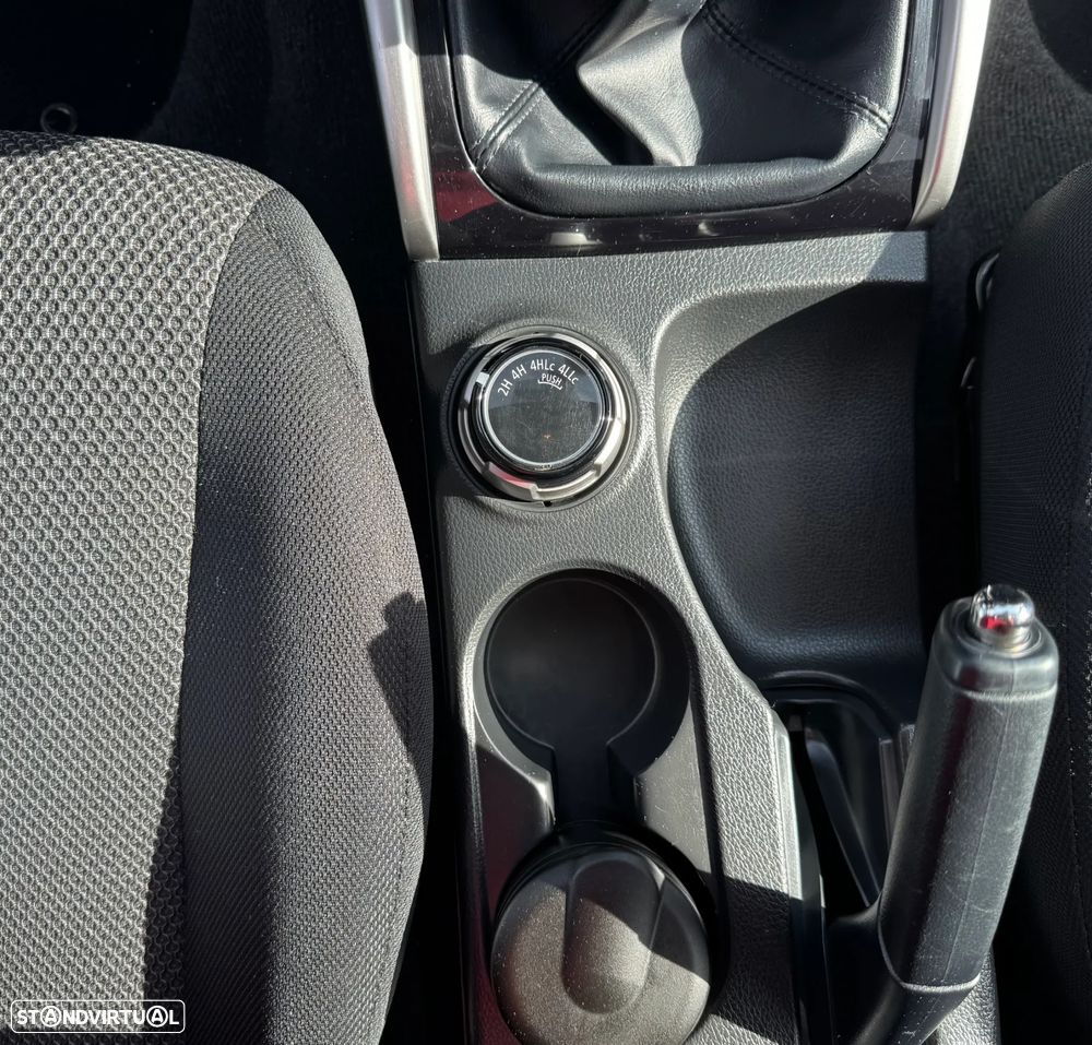 Mitsubishi L200 2.4 DI-D CD Instyle Strakar 4WD - 20