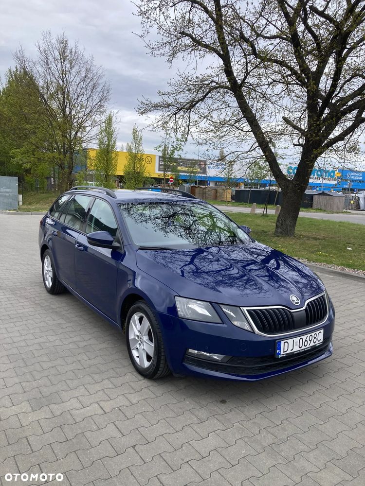 Skoda Octavia 2.0 TDI Style DSG - 4