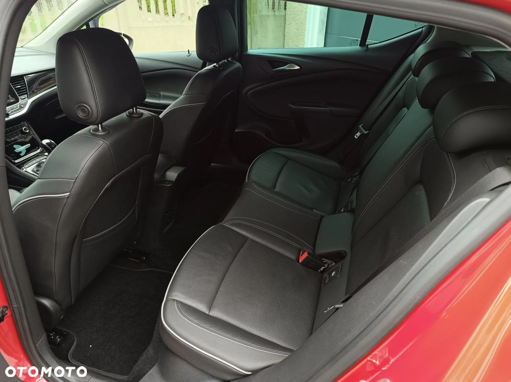 Opel Astra 1.4 Turbo Innovation - 14